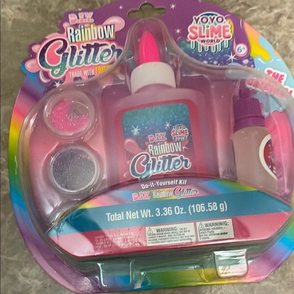 DIY Rainbow Glitter and YoYo Slime Kit - Picture 2 of 3